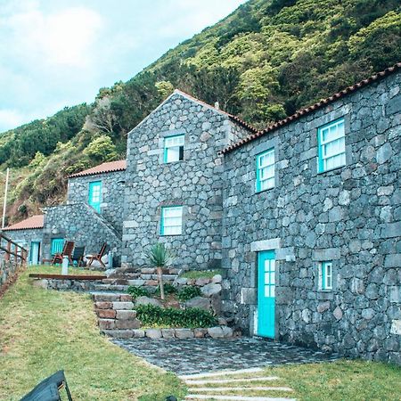 Abrigo Da Cascata - Casas De Campo - Sao Jorge Calheta  外观 照片